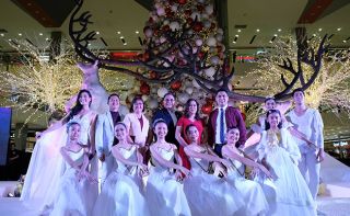 SM Lanang Premier lights up for the holidays 