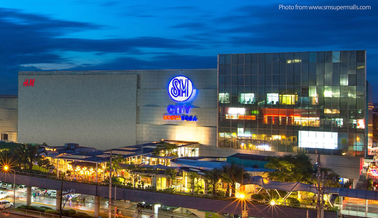 1. The first SM Supermall is the country’s largest mall