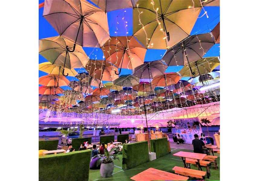 Dine & Play at the Roof Deck