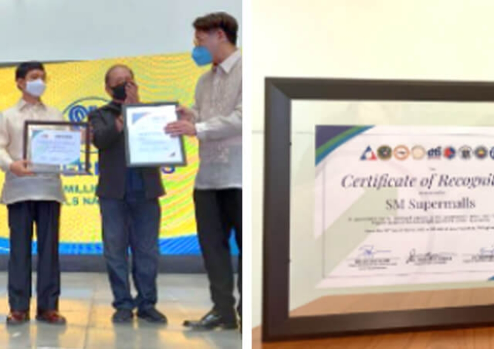SM Supermalls awarded Recognition Awards for National Vaccination Program