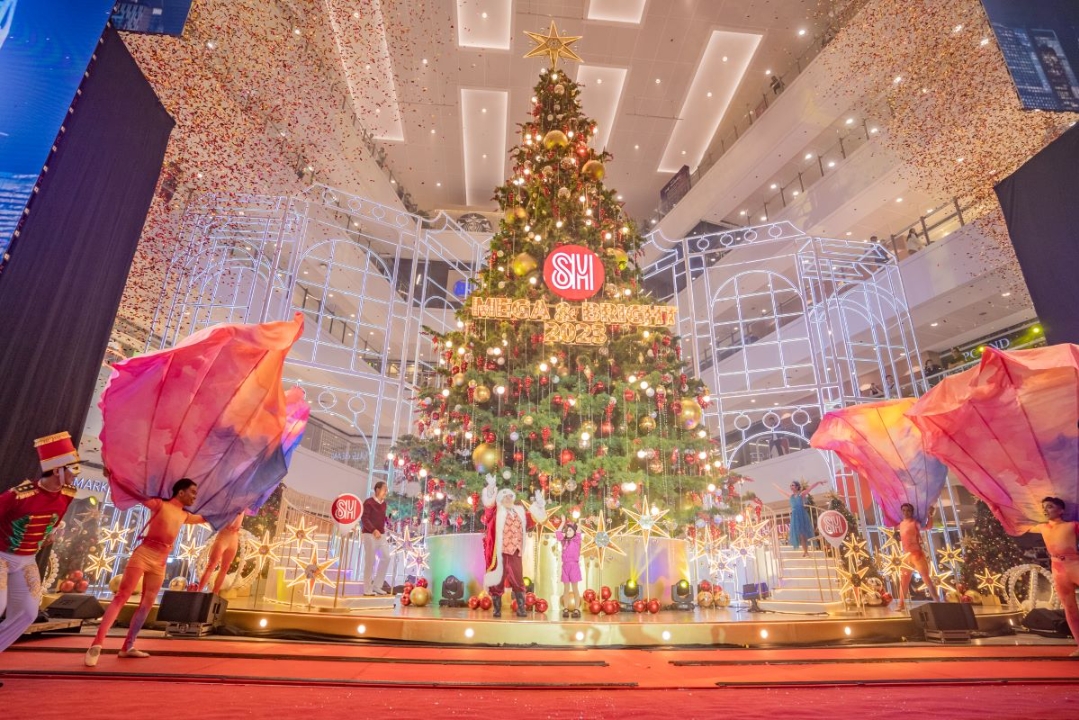 SM Megamall's magical New York-themed Christmas tree lighting: A mega and bright holiday extravaganza