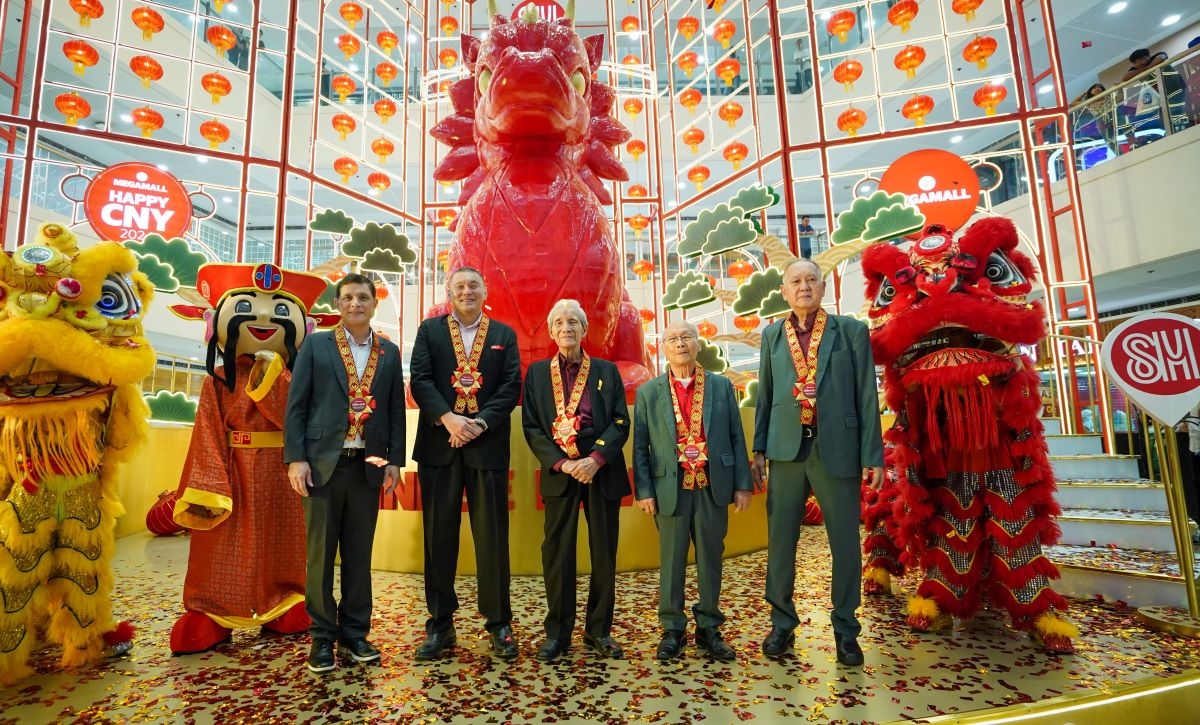 SM Supermalls welcomes the Year of the Dragon with Chan Lim's 50th-anniversary  art exhibit